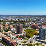 Skyzen - Walking, Mountain & River View Appartement *